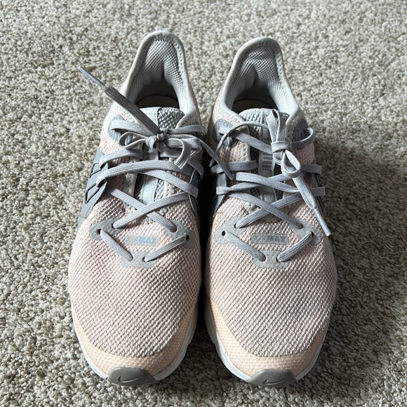 Nike Air Max Runners - Picture 2 of 5